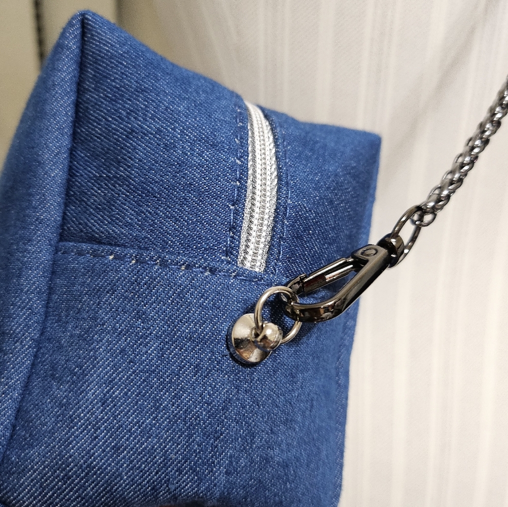 ❌SOLD❌ 💙Dior Denim Crossbody💙 - Picture 11 of 14